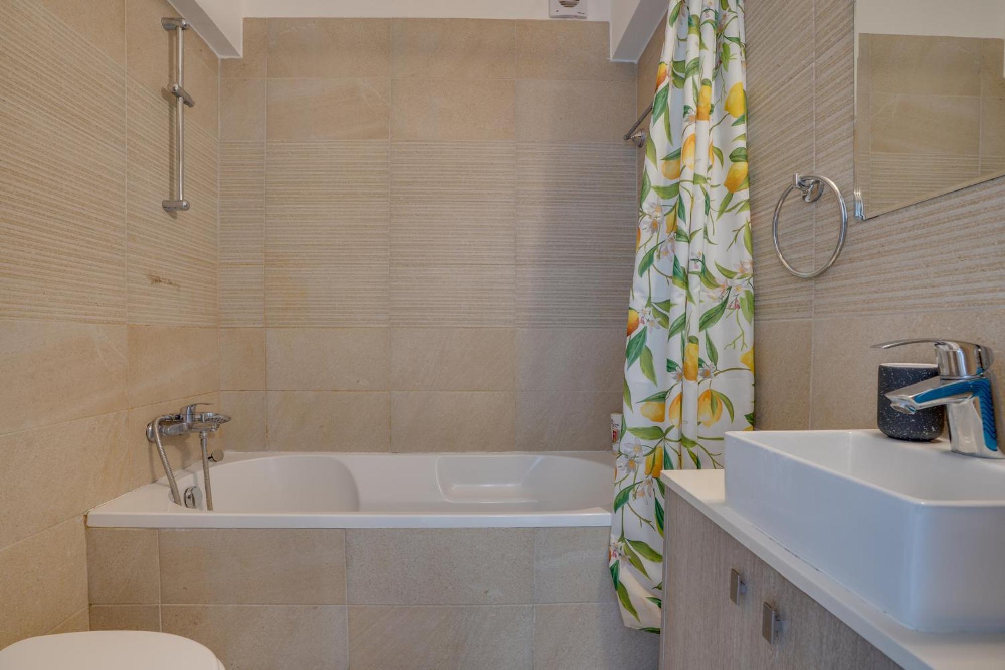 Lemon Paradise Centre 200m From Apartman