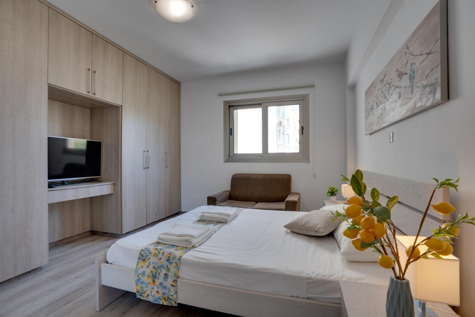 Lemon Paradise Centre 200m From