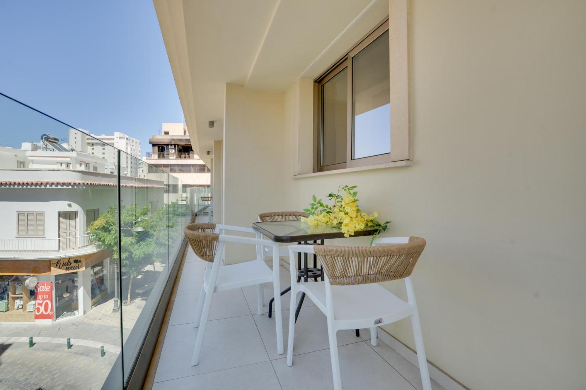 Lemon Paradise Centre 200m From * Larnaca
